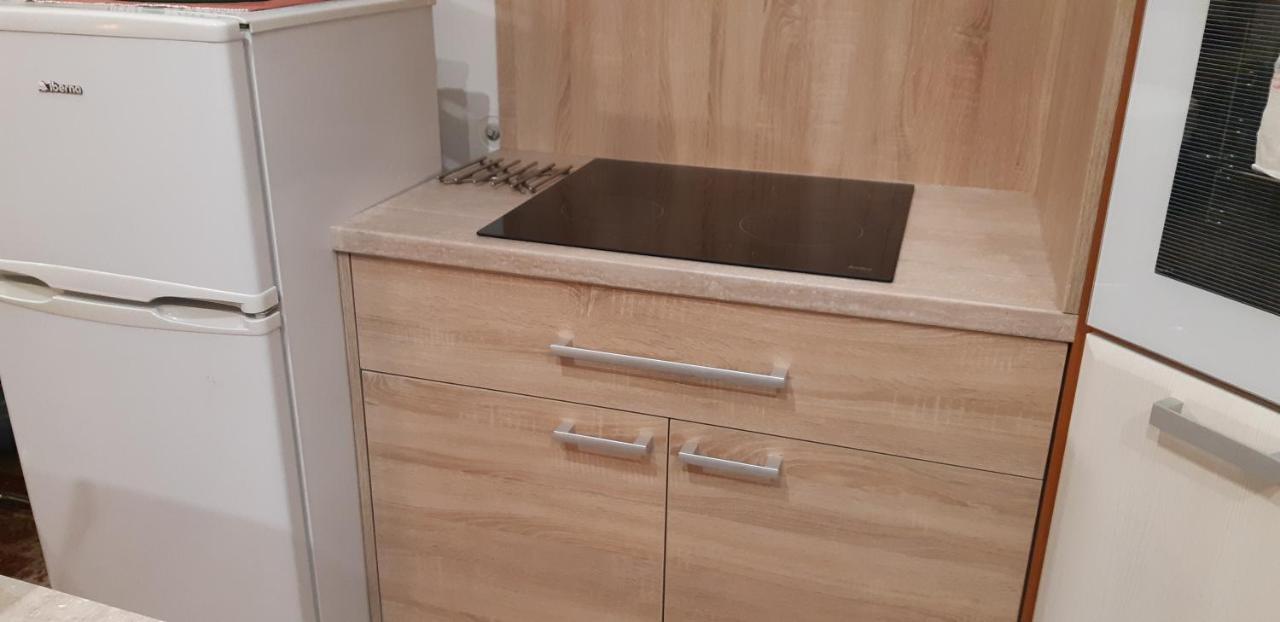 Apartman Yvet Sucany Luaran gambar