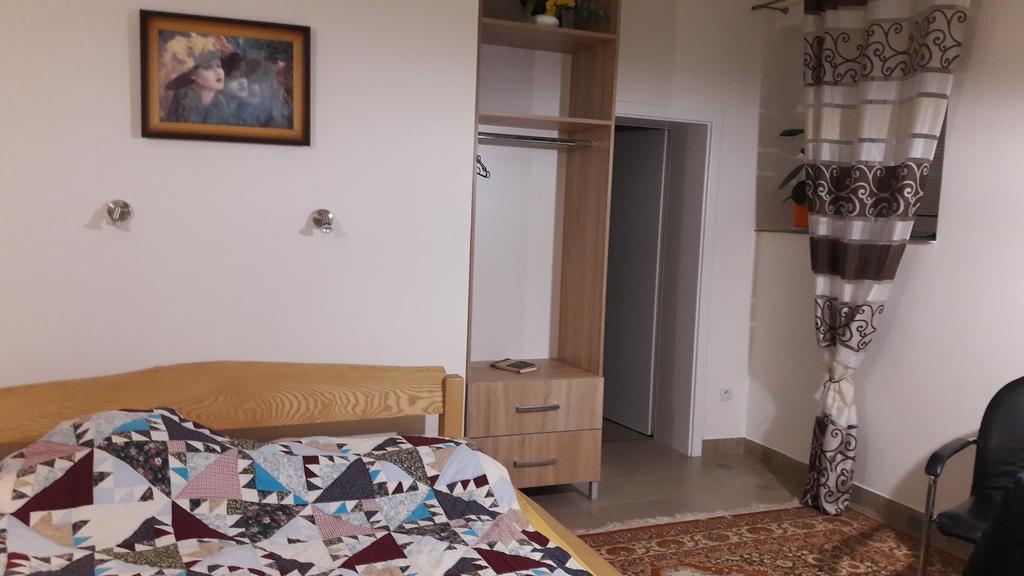 Apartman Yvet Sucany Luaran gambar