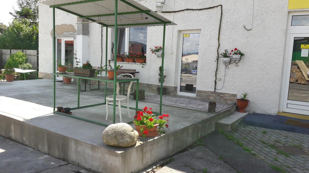 Apartman Yvet Sucany Luaran gambar