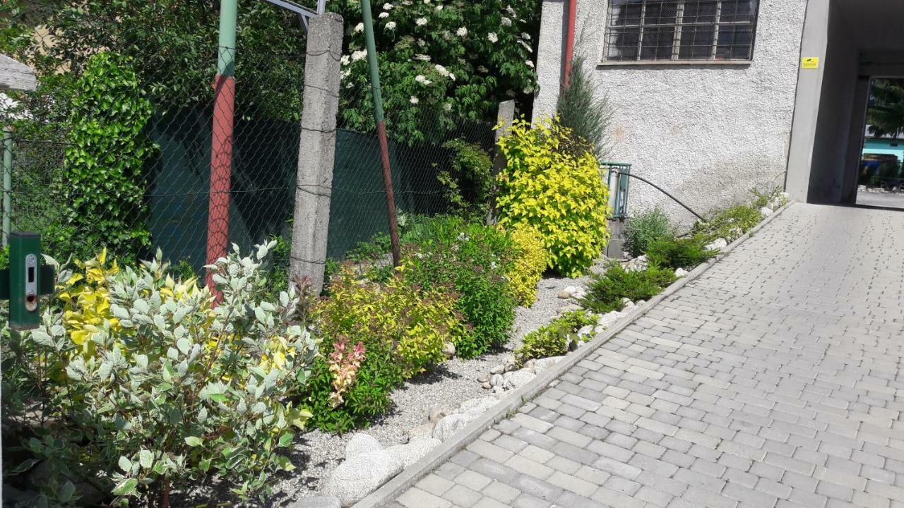 Apartman Yvet Sucany Luaran gambar