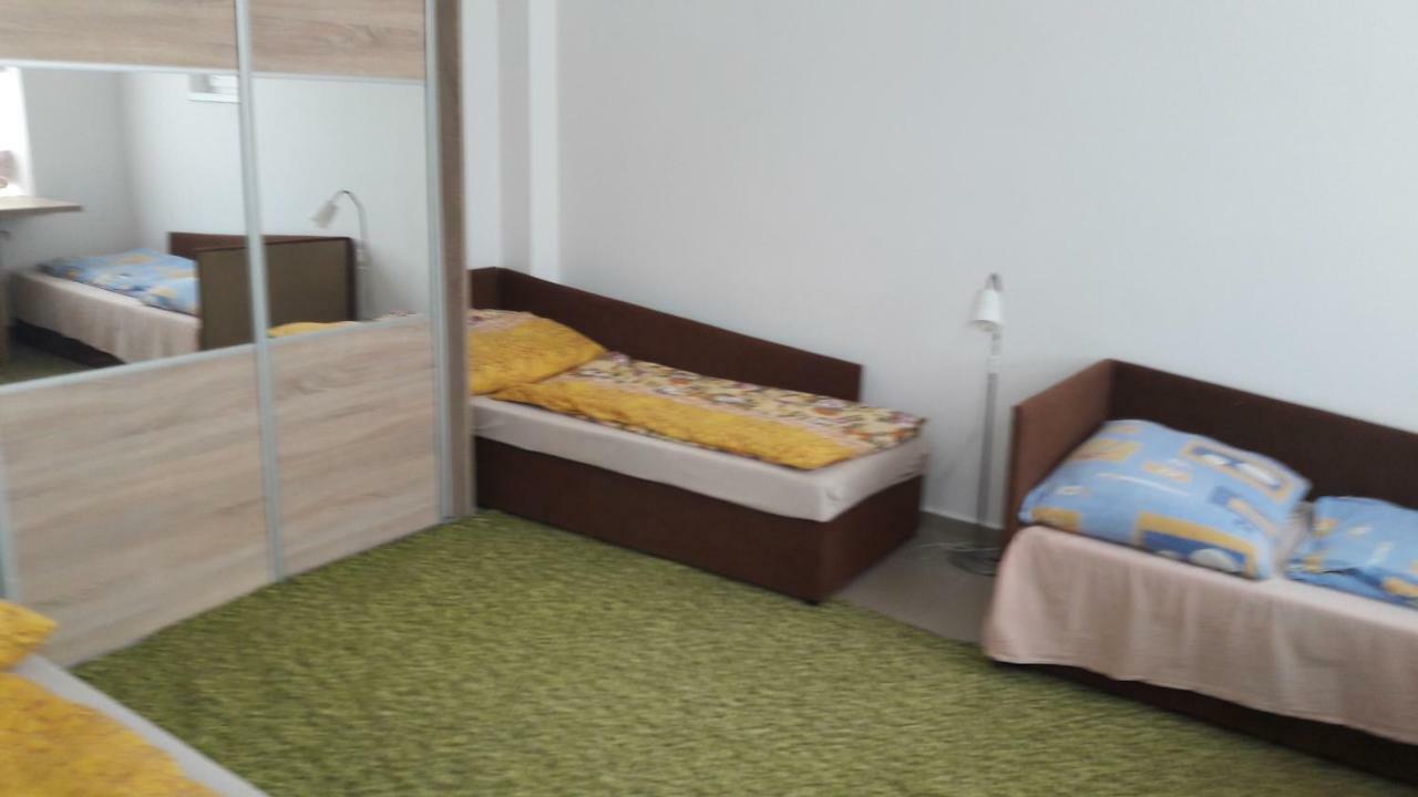 Apartman Yvet Sucany Luaran gambar
